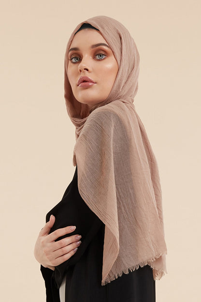 Hijab en coton et soie BEIGE - CAVE LONDON